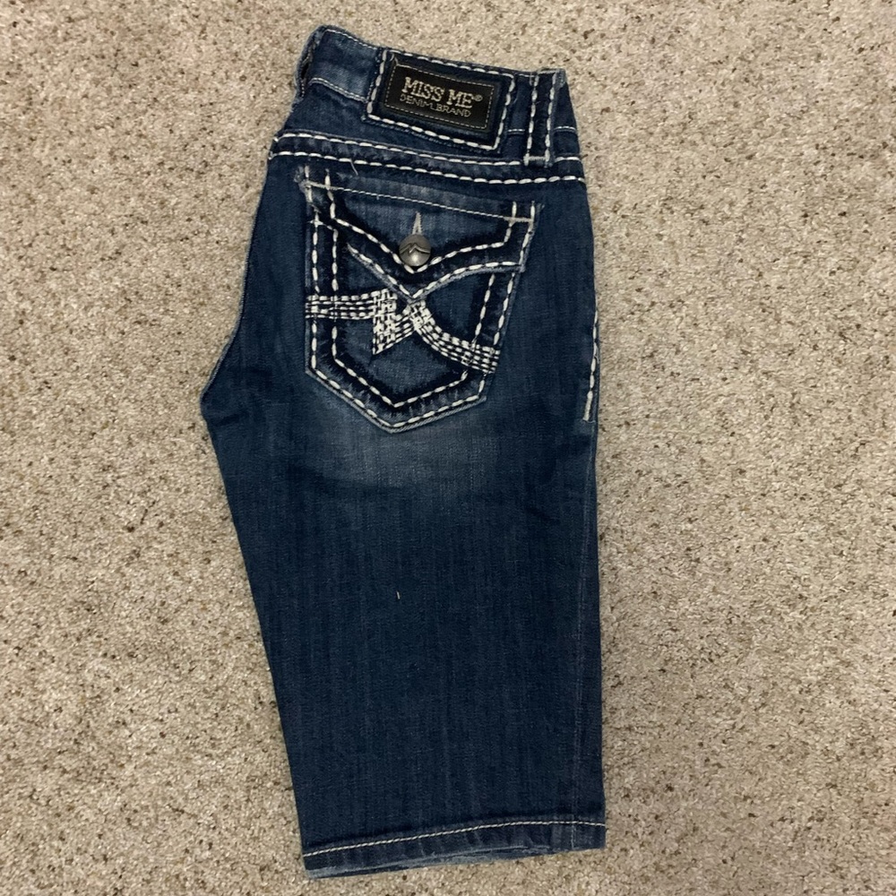 Miss Me Bermuda shorts, size 25